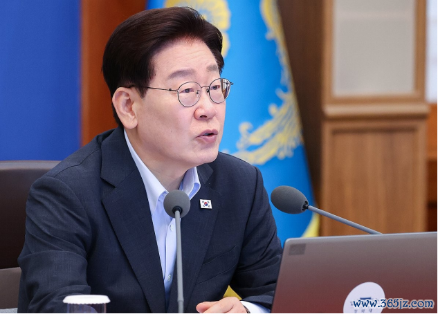 李在明4日在国务会议上发表讲话 图源：韩媒